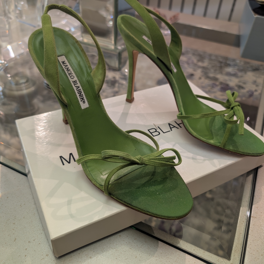 Vintage Manolo Blahnik Green Suede Strappy Heels EU 40 | Slingback, Bow Detail